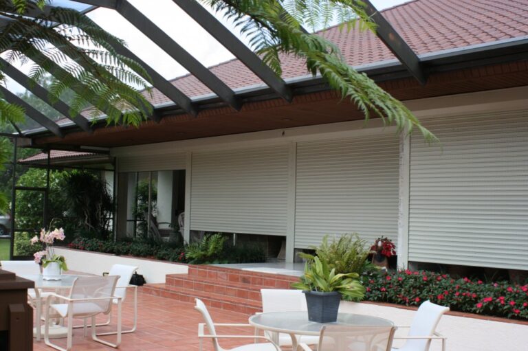 hurricane-shutters-miami-installation