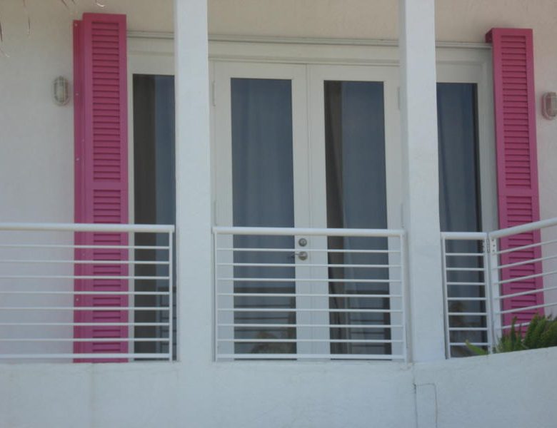 colonial-shutters-miami-installation.jpg
