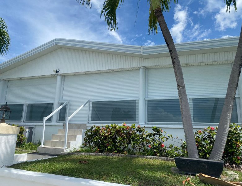 roll-up-shutters-miami-use